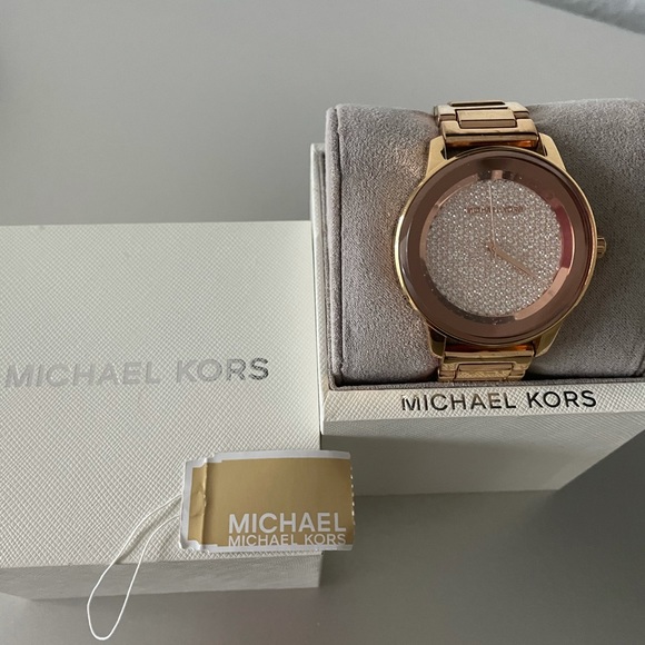 MICHAEL KORS WATCH ROSE GOLD - Picture 2 of 6